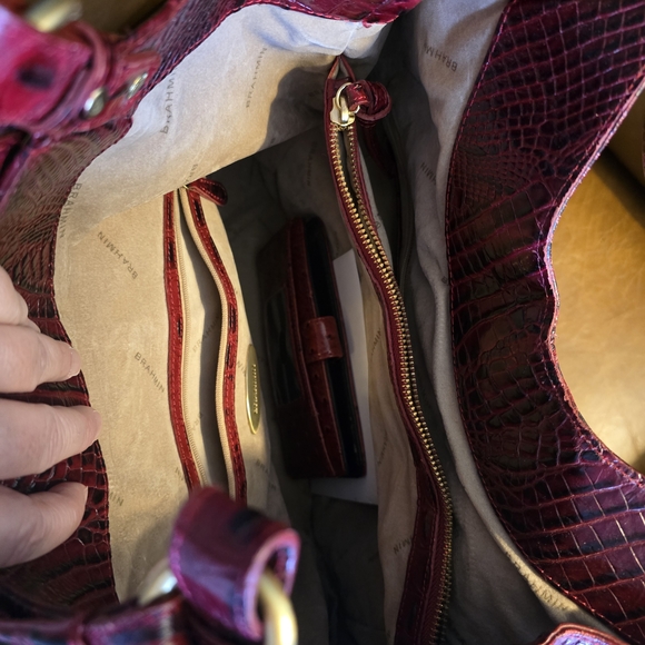 Brahmin Burgundy Crocodile Embossed Shoulder Bag - Picture 2 of 4